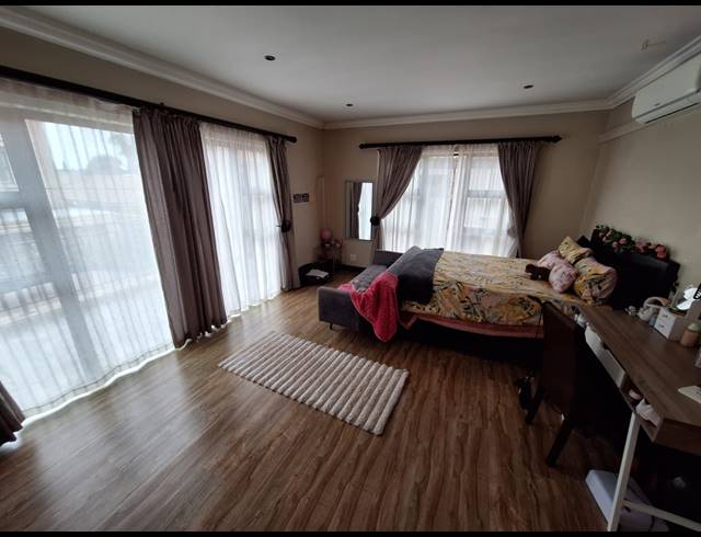 4 BEDROOM HOUSE FOR SALE IN VANDERBIJLPARK SE 8